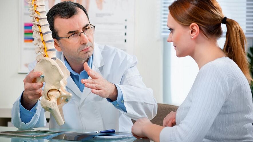 Doctor's consultation for osteonecrosis